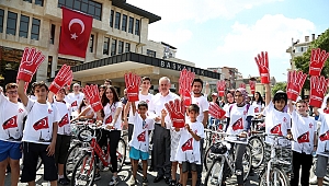 Gençler 15 Temmuz'u unutmadı, unutturmadı