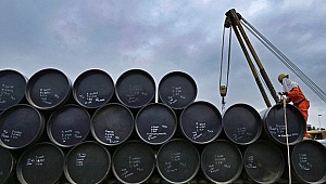 Petrolün varili 82,15 dolar