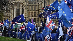 AB mevcut Brexit anlaşmasında kararlı