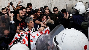 Son dakika... Yunanistan'da olaylı gösteri